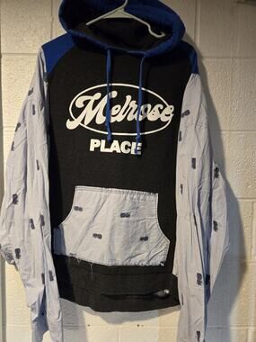 Melrose Place Hoodie Gray Blue Size XL Used Good Condition